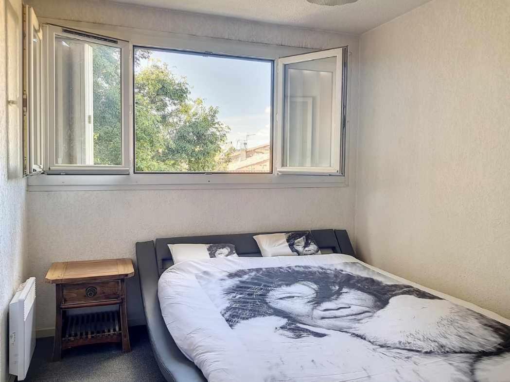 Plein Centre Ville Appartement 살롱드프로방스 외부 사진