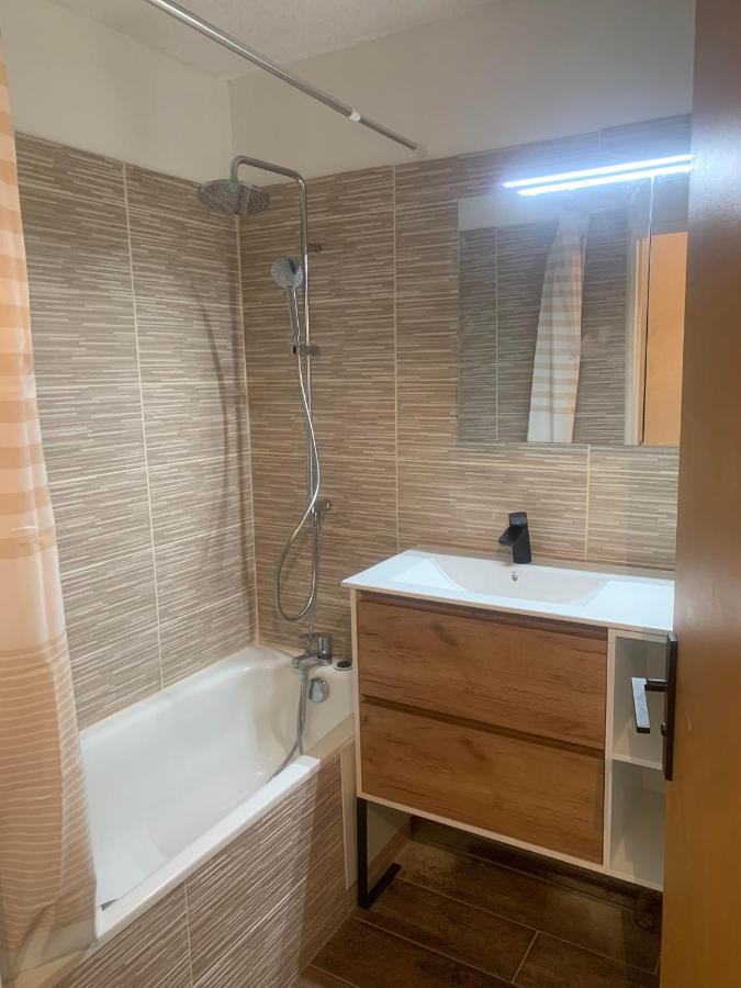 Plein Centre Ville Appartement 살롱드프로방스 외부 사진